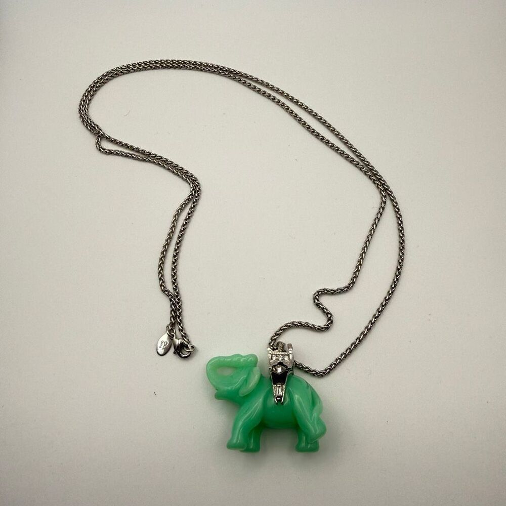 Kenneth Jay Lane NEW Green Elephant Pendant Necklace Statement Necklace 19.5”
